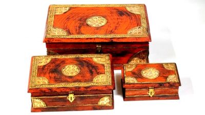 SH150 - Antique Wooden Chest ST/3 Solid Brass Inlay